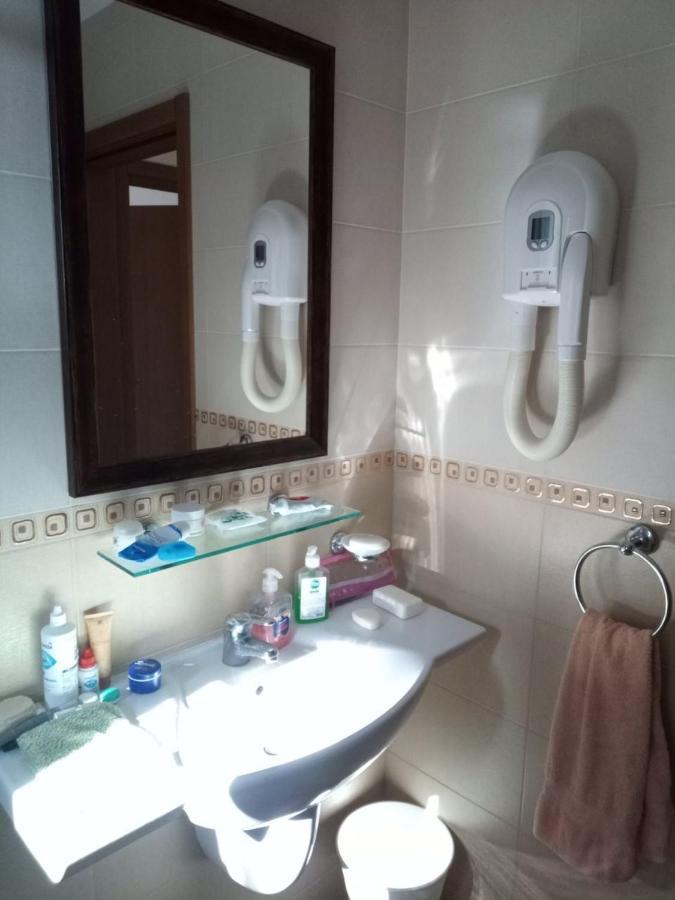 Private Holiday Flat By Seaside - Santa Marina- โซโซโปล ภายนอก รูปภาพ